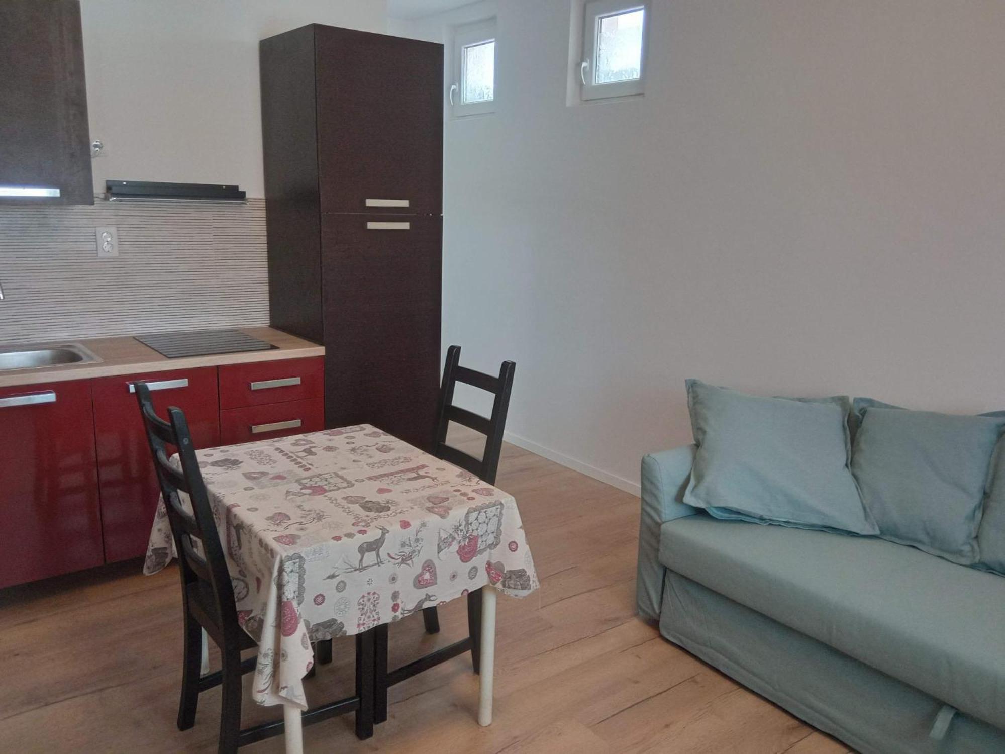 Vinka Apartment Sreser Eksteriør billede